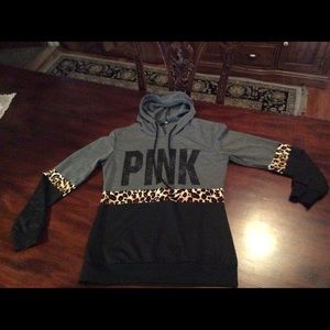 Hooded long sleeve shirt by Pink